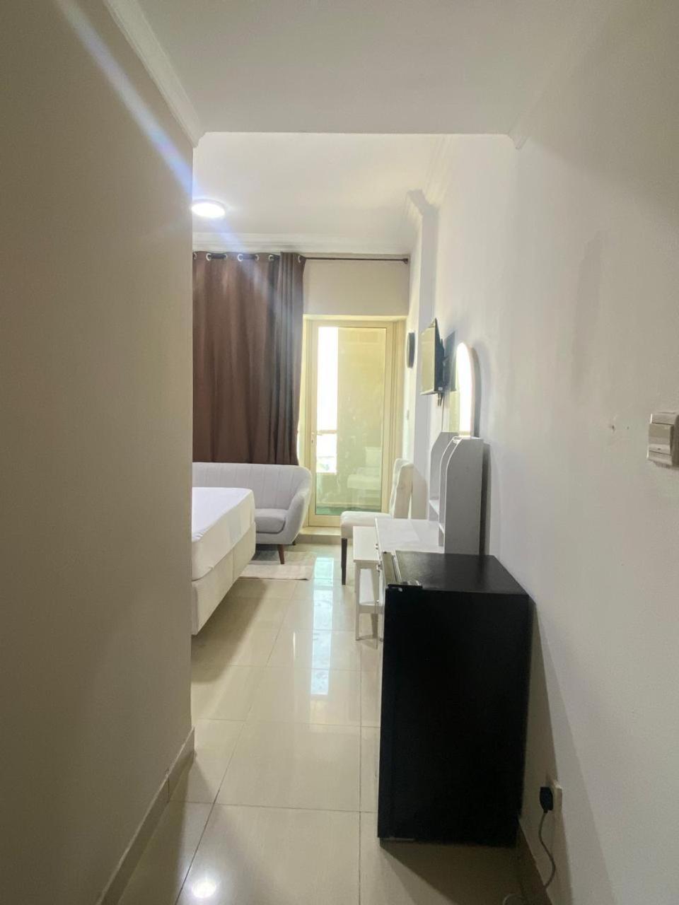 Homestay For Rent In Marina Dubai