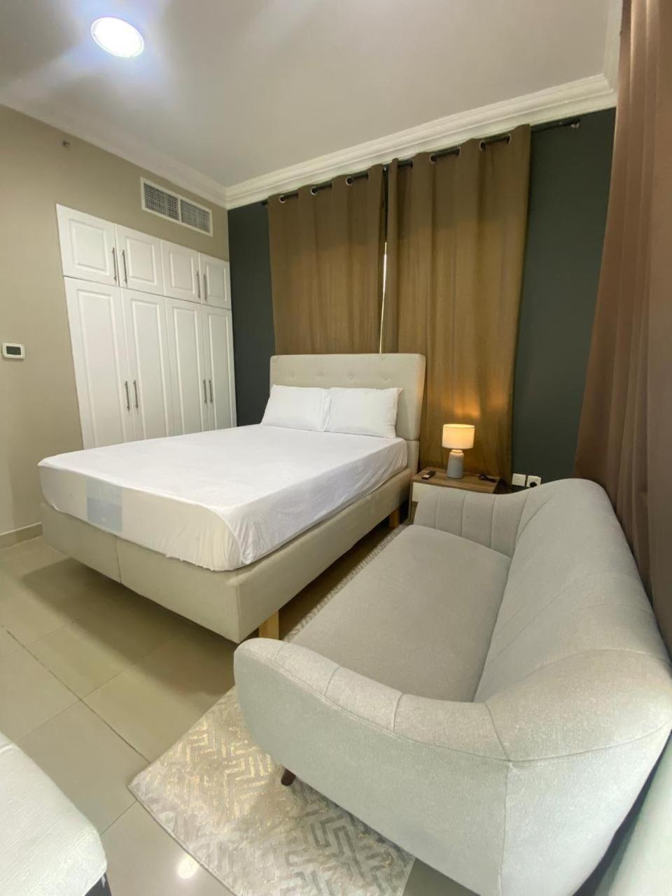 Homestay For Rent In Marina